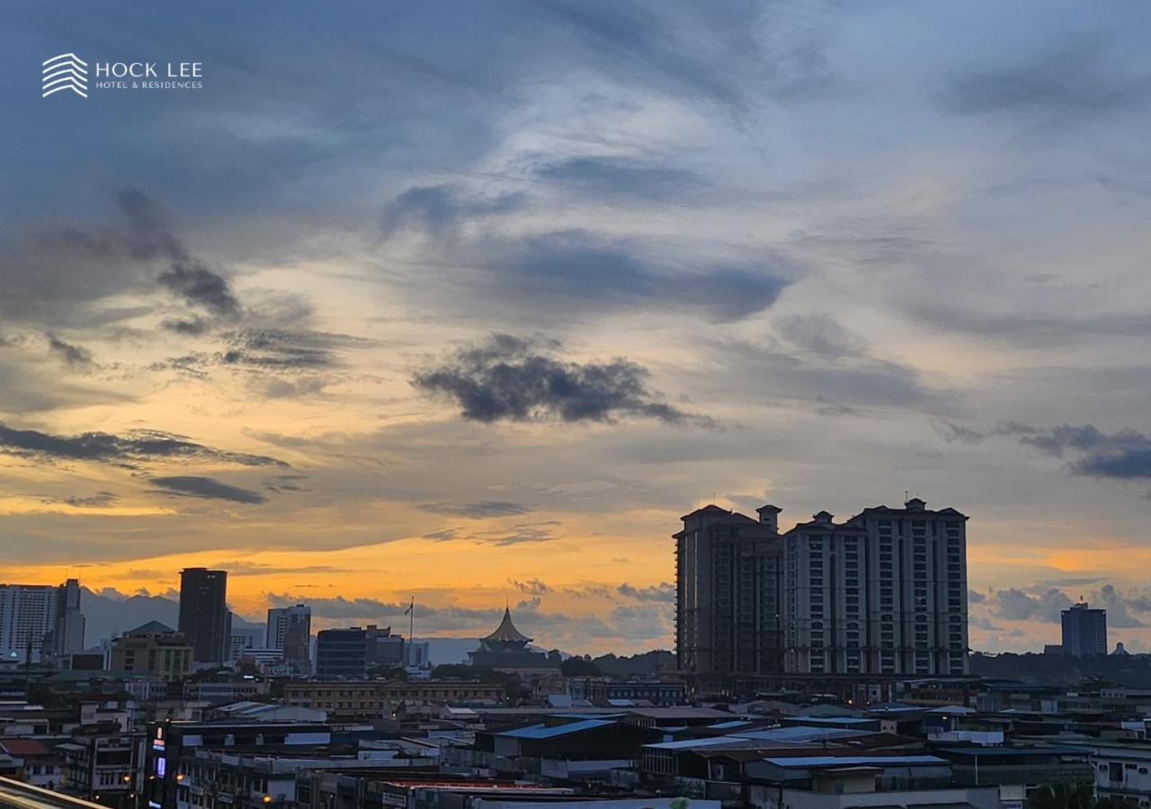 Hock Lee Hotel & Residences Kuching Esterno foto