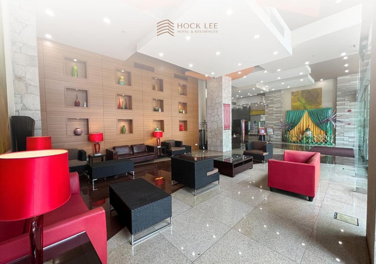 Hock Lee Hotel & Residences Kuching Esterno foto